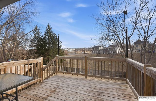 2809 Ponderosa Drive, Bellevue, NE 68123