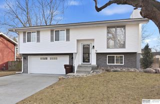 2809 Ponderosa Drive, Bellevue, NE 68123