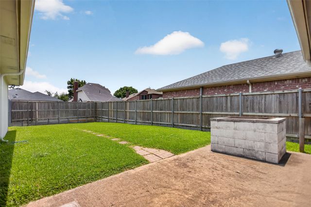 2020 Creek Royal Drive, Mesquite, TX 75181
