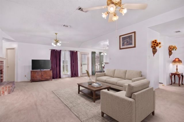 2020 Creek Royal Drive, Mesquite, TX 75181