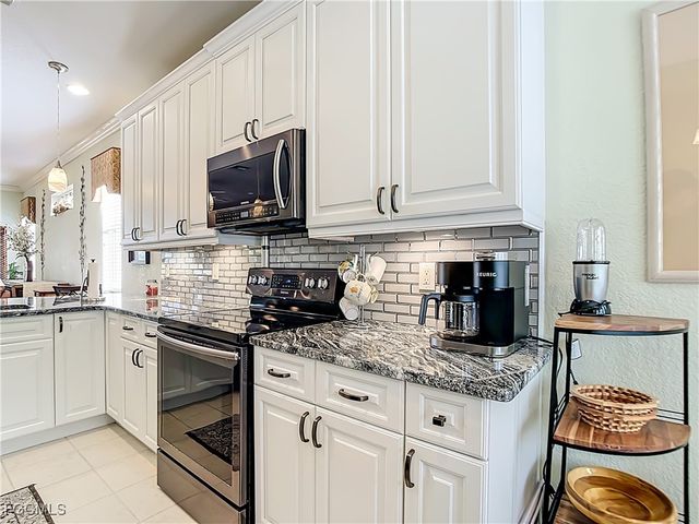 20794 Kaidon LN, North Fort Myers, FL 33917