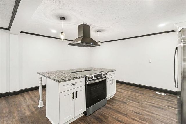 3524 Exeter Court, Snellville, GA 30039