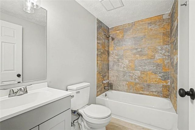 3524 Exeter Court, Snellville, GA 30039