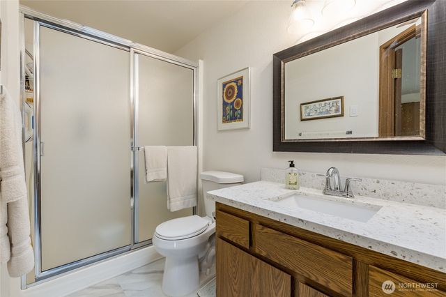 6101 N 37th Street, Tacoma, WA 98407