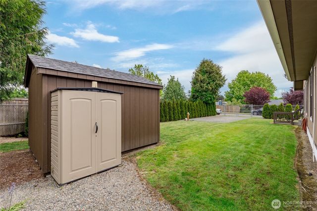 6101 N 37th Street, Tacoma, WA 98407