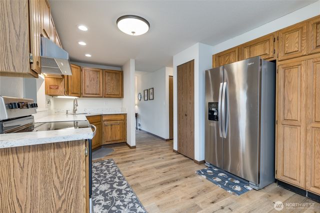 6101 N 37th Street, Tacoma, WA 98407