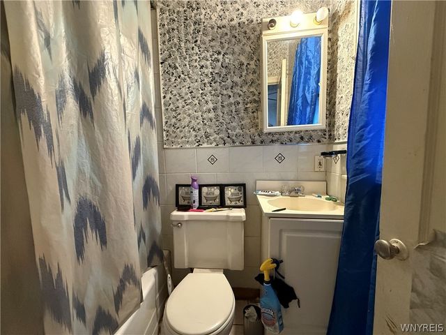 213 Benzinger Street, Buffalo, NY 14206