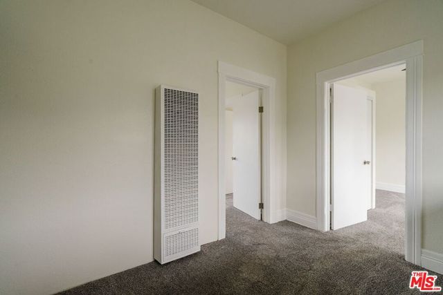 1476 W 37th Drive, Los Angeles, CA 90018