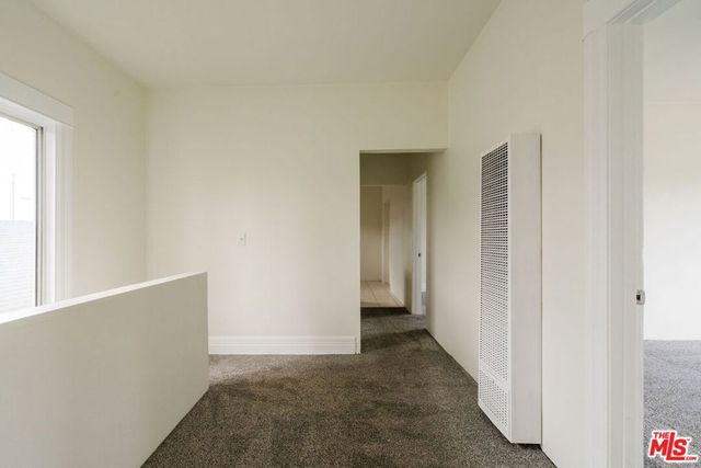 1476 W 37th Drive, Los Angeles, CA 90018