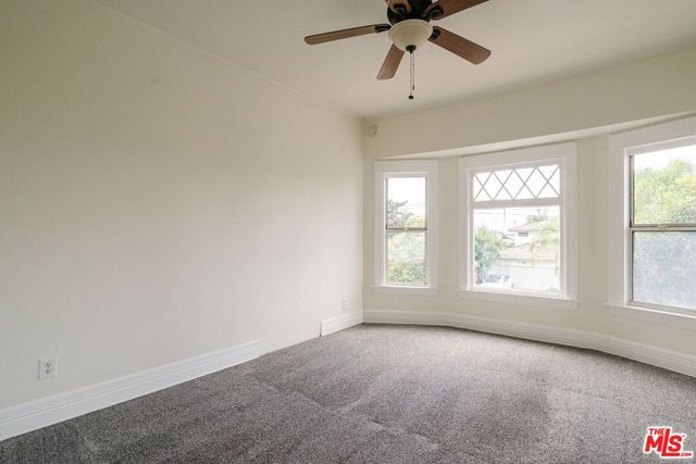 1476 W 37th Drive, Los Angeles, CA 90018