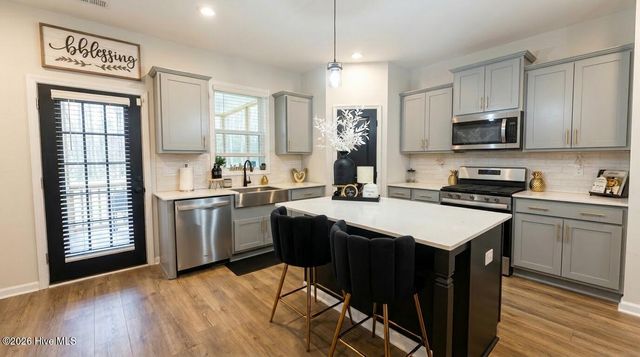 102 Red Dog Drive, Louisburg, NC 27549