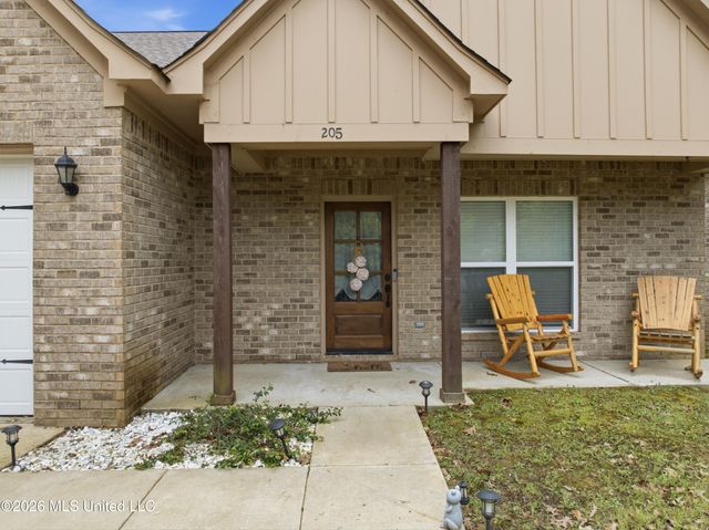 205 Clover Cove, Coldwater, MS 38618