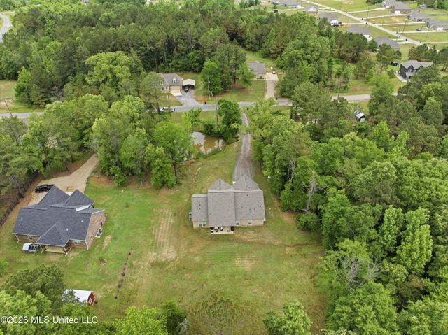 205 Clover Cove, Coldwater, MS 38618