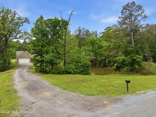 205 Clover Cove, Coldwater, MS 38618