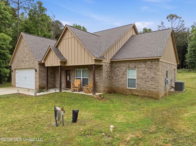 205 Clover Cove, Coldwater, MS 38618