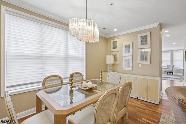 5211 Pointe Gate Dr, Livingston Twp., NJ 07039