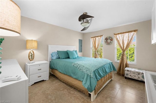 105 Hilo ST, Naples, FL 34113