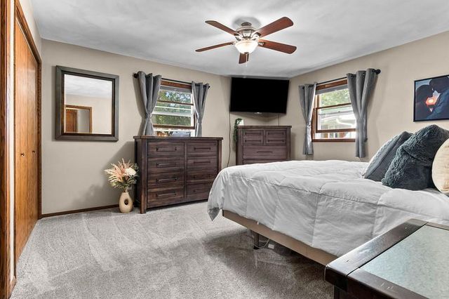 25 ST CHARLES PLACE, Little Chute, WI 54140