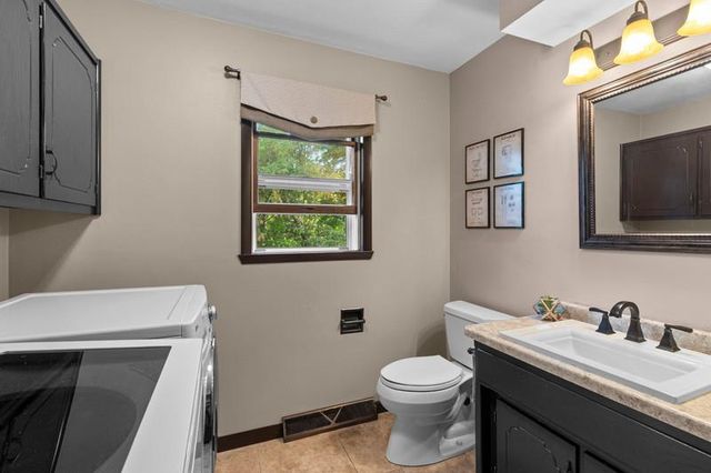 25 ST CHARLES PLACE, Little Chute, WI 54140