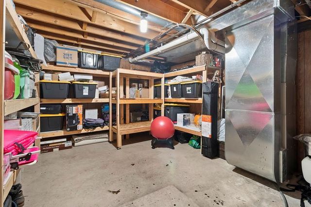 25 ST CHARLES PLACE, Little Chute, WI 54140