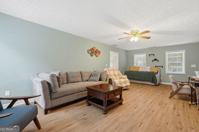 3343 Pommel Court, Loganville, GA 30052