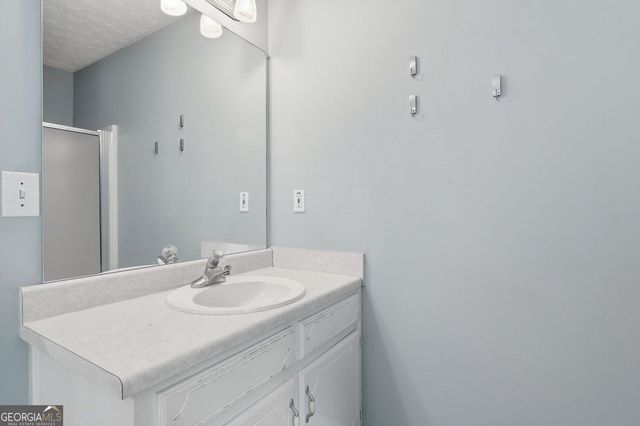 3343 Pommel Court, Loganville, GA 30052