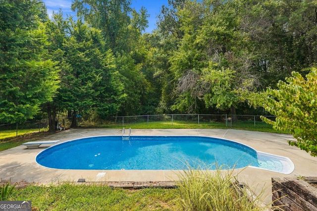 3343 Pommel Court, Loganville, GA 30052