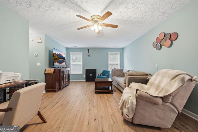 3343 Pommel Court, Loganville, GA 30052