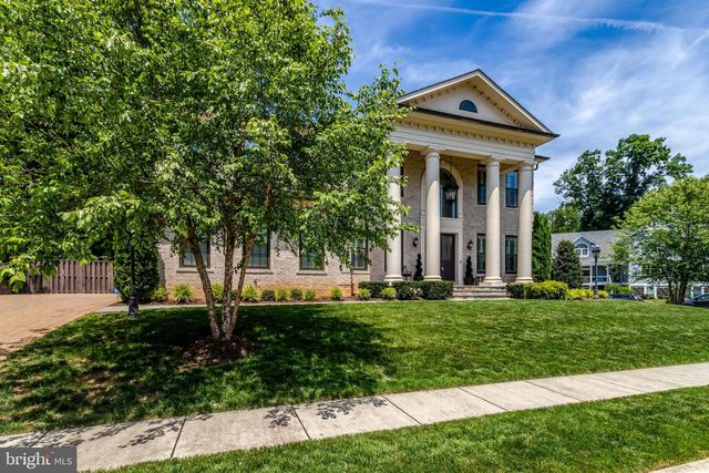 7108 PENGUIN PL, Falls Church, VA 22043