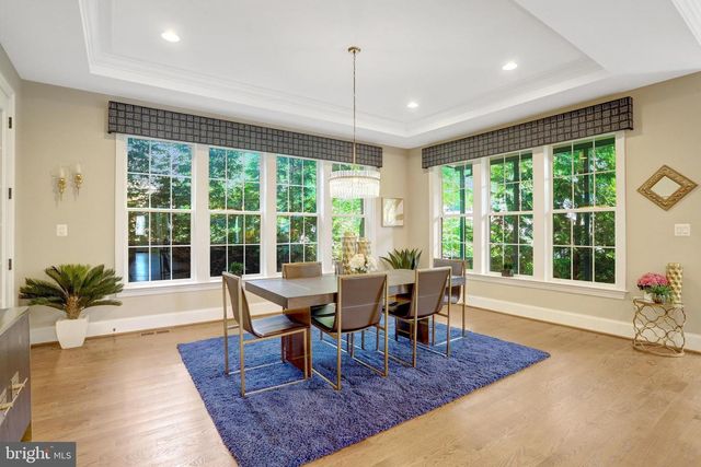 7108 PENGUIN PL, Falls Church, VA 22043