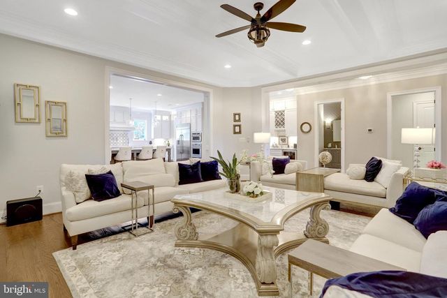 7108 PENGUIN PL, Falls Church, VA 22043