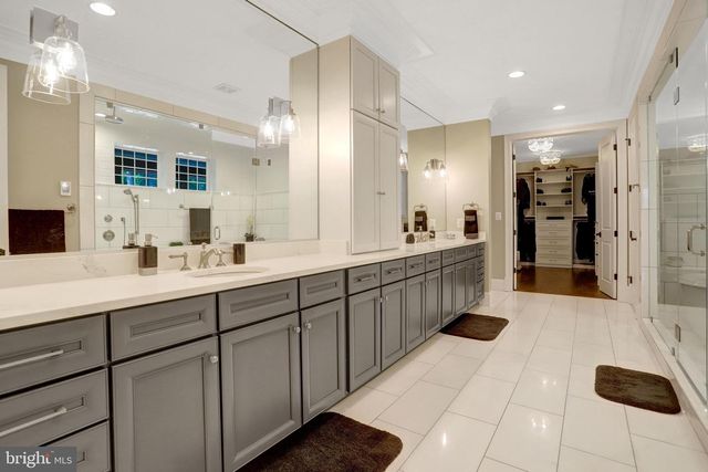 7108 PENGUIN PL, Falls Church, VA 22043