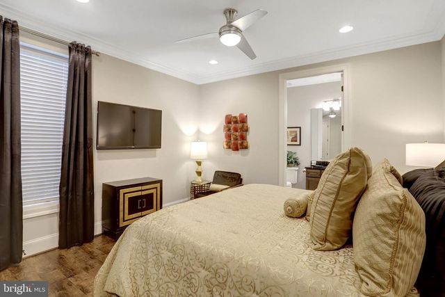 7108 PENGUIN PL, Falls Church, VA 22043