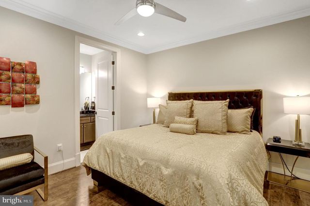 7108 PENGUIN PL, Falls Church, VA 22043