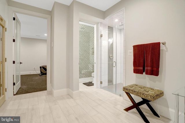 7108 PENGUIN PL, Falls Church, VA 22043
