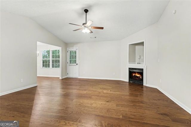 530 Mica Trace, Atlanta, GA 30349