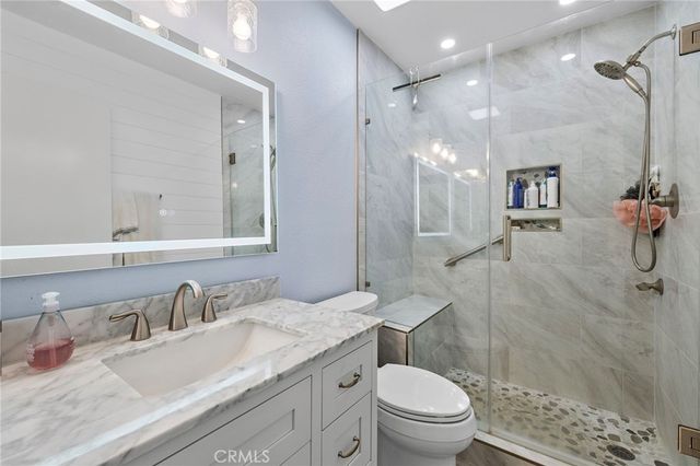 21155 Larchmont, Lake Forest, CA 92630