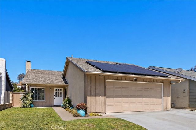 21155 Larchmont, Lake Forest, CA 92630