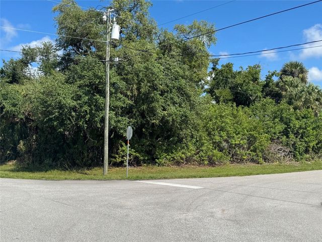 112 BYRON COURT, Rotonda West, FL 33947