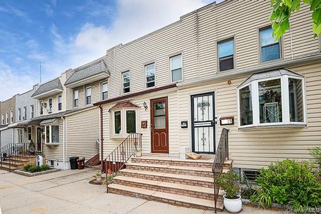 7833 74th Street, Glendale, NY 11385