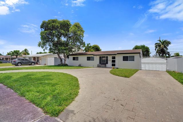 7290 W 14th Court, Hialeah, FL 33014