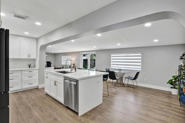 7290 W 14th Court, Hialeah, FL 33014