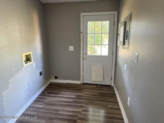 2213 Little Street, Pascagoula, MS 39567