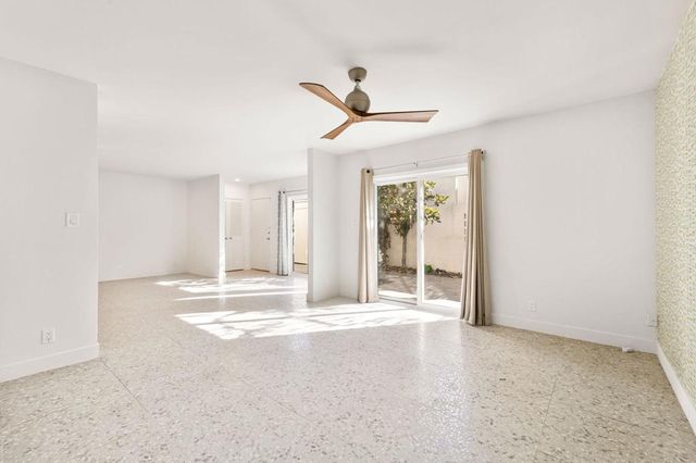 1810 Sandcliff Road, Palm Springs, CA 92264