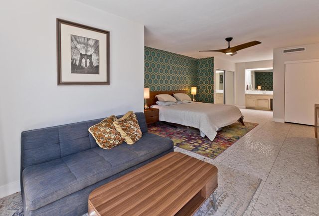1810 Sandcliff Road, Palm Springs, CA 92264
