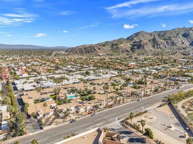 1810 Sandcliff Road, Palm Springs, CA 92264
