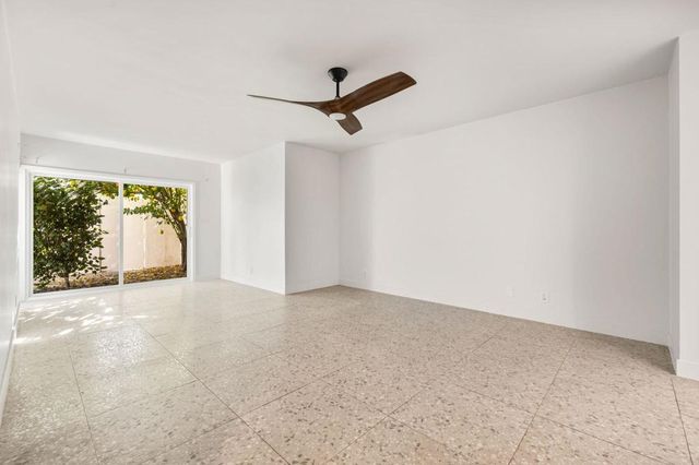 1810 Sandcliff Road, Palm Springs, CA 92264