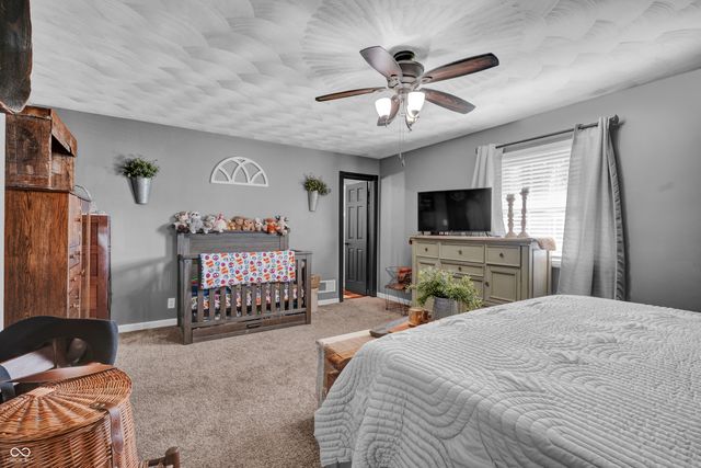 1315 N Walnut Street, Brazil, IN 47834