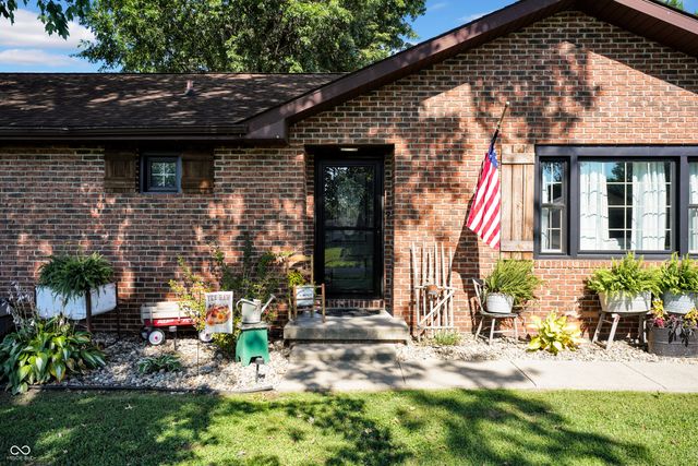 1315 N Walnut Street, Brazil, IN 47834