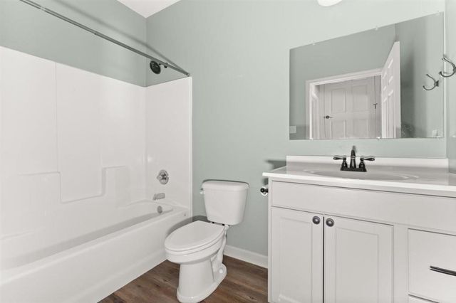 5605 Lavergne Street 1 & 2, Lake Charles, LA 70615